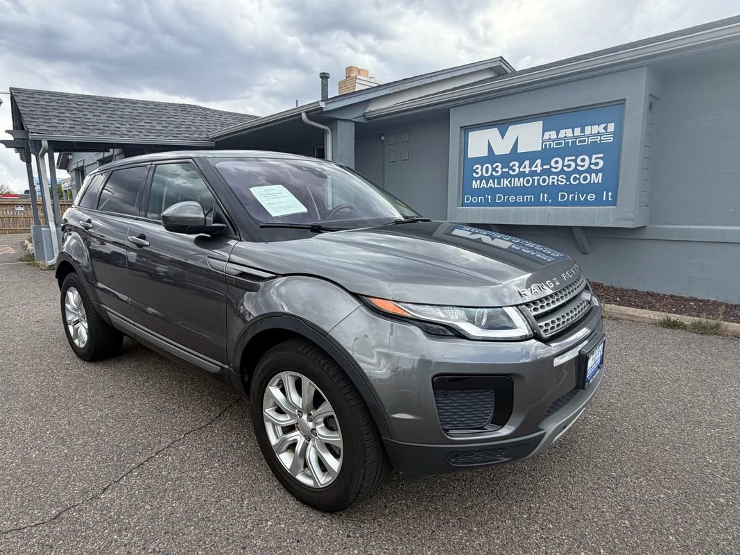Used 2019 Land Rover Range Rover Evoque SE image 1