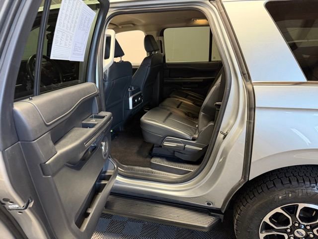 Used 2023 Ford Expedition Max XLT AWD/4WD image 19