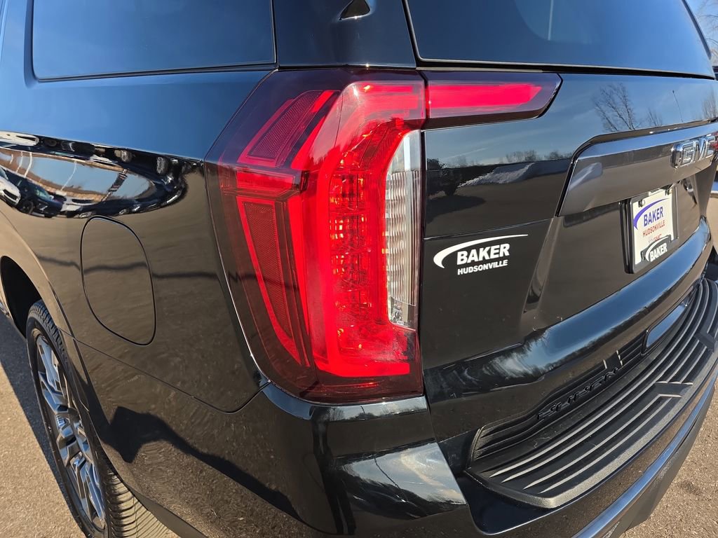 Used 2023 GMC Yukon XL Denali Ultimate image 37