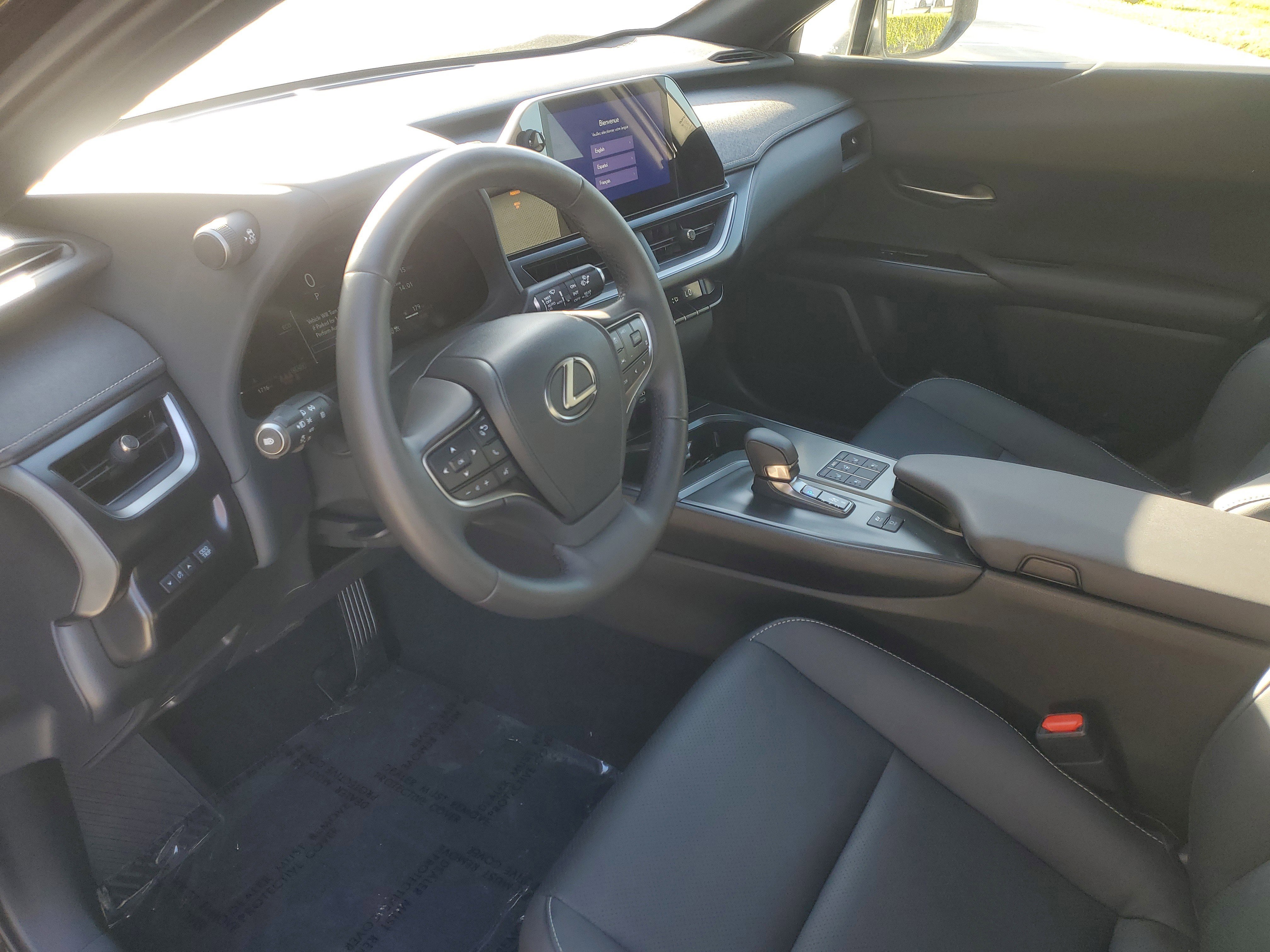 Used 2025 Lexus UX 300h FWD w/ Accessory Package (Z1) image 20