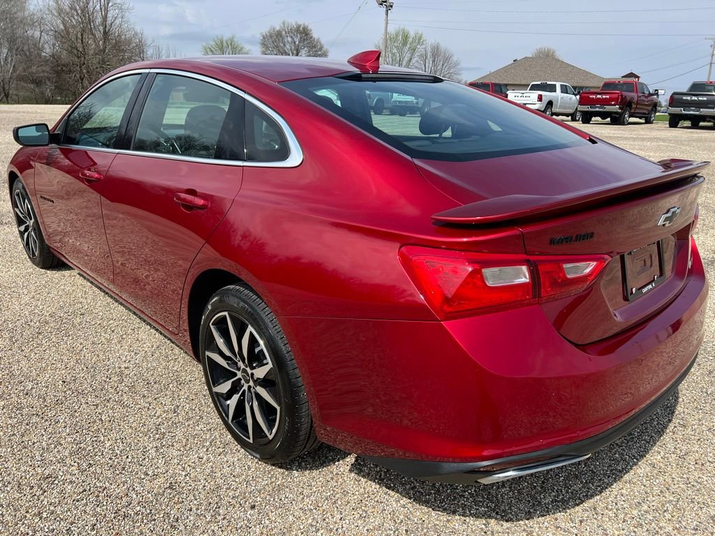 Used 2024 Chevrolet Malibu RS w/ LPO, Floor Liner Package image 3