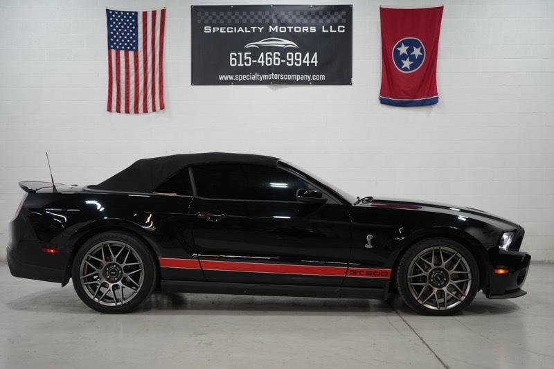 Used 2012 Ford Mustang Shelby GT500 w/ SVT Performance Pkg image 4