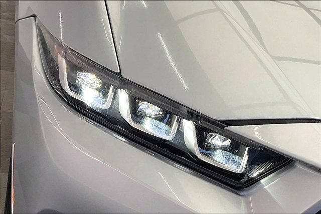 Used 2024 Ford Mustang Premium RWD image 28