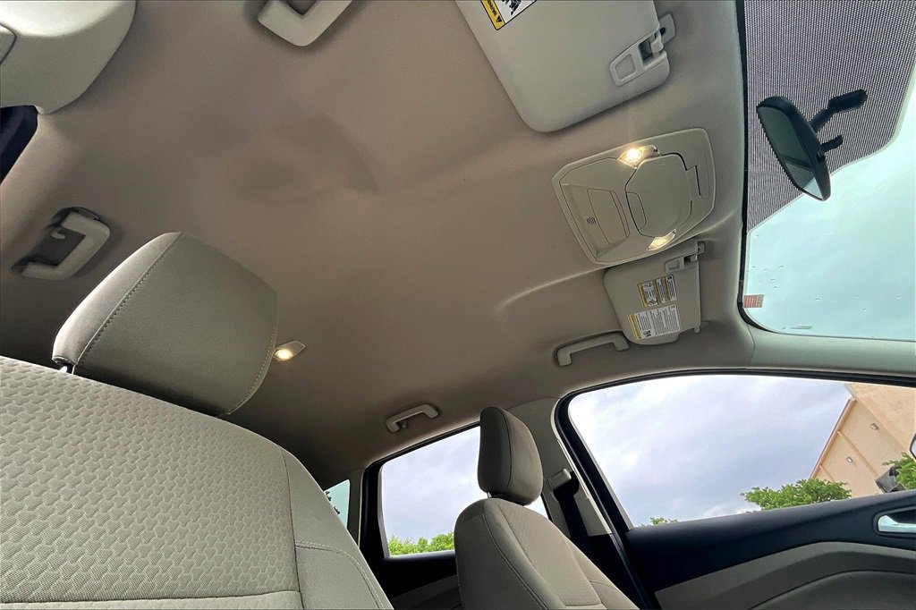 Used 2019 Ford Escape SE image 22