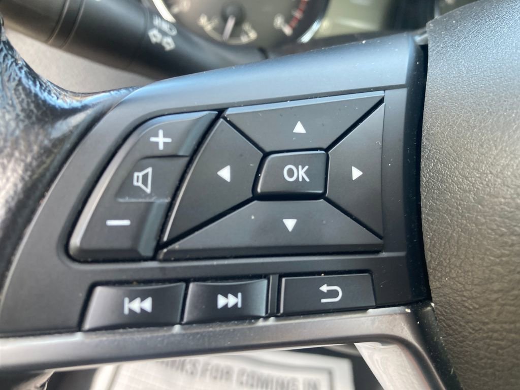 Used 2017 Nissan Rogue SL w/ SL Premium Package image 37