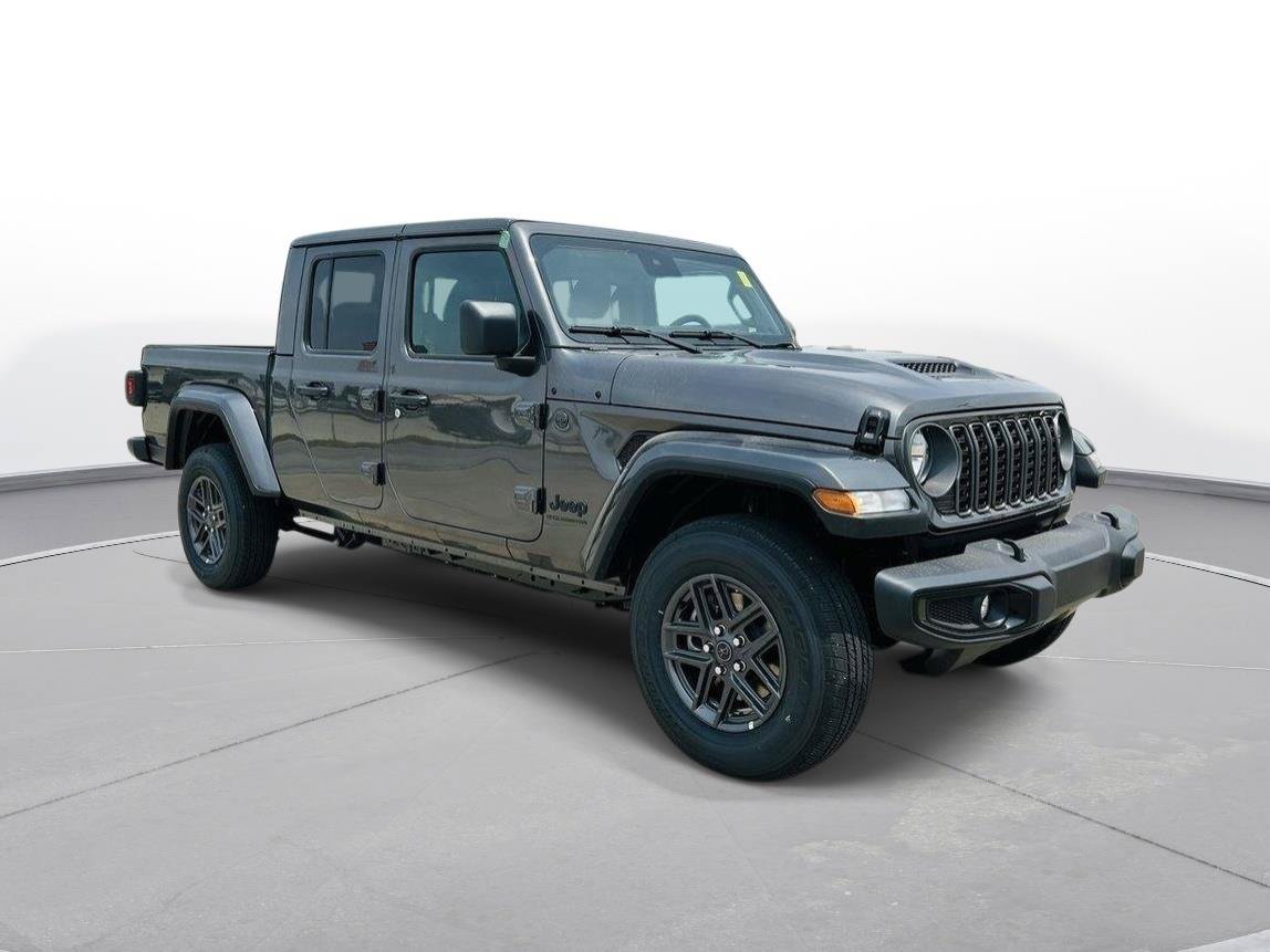 New 2025 Jeep Gladiator Sport AWD/4WD video 2