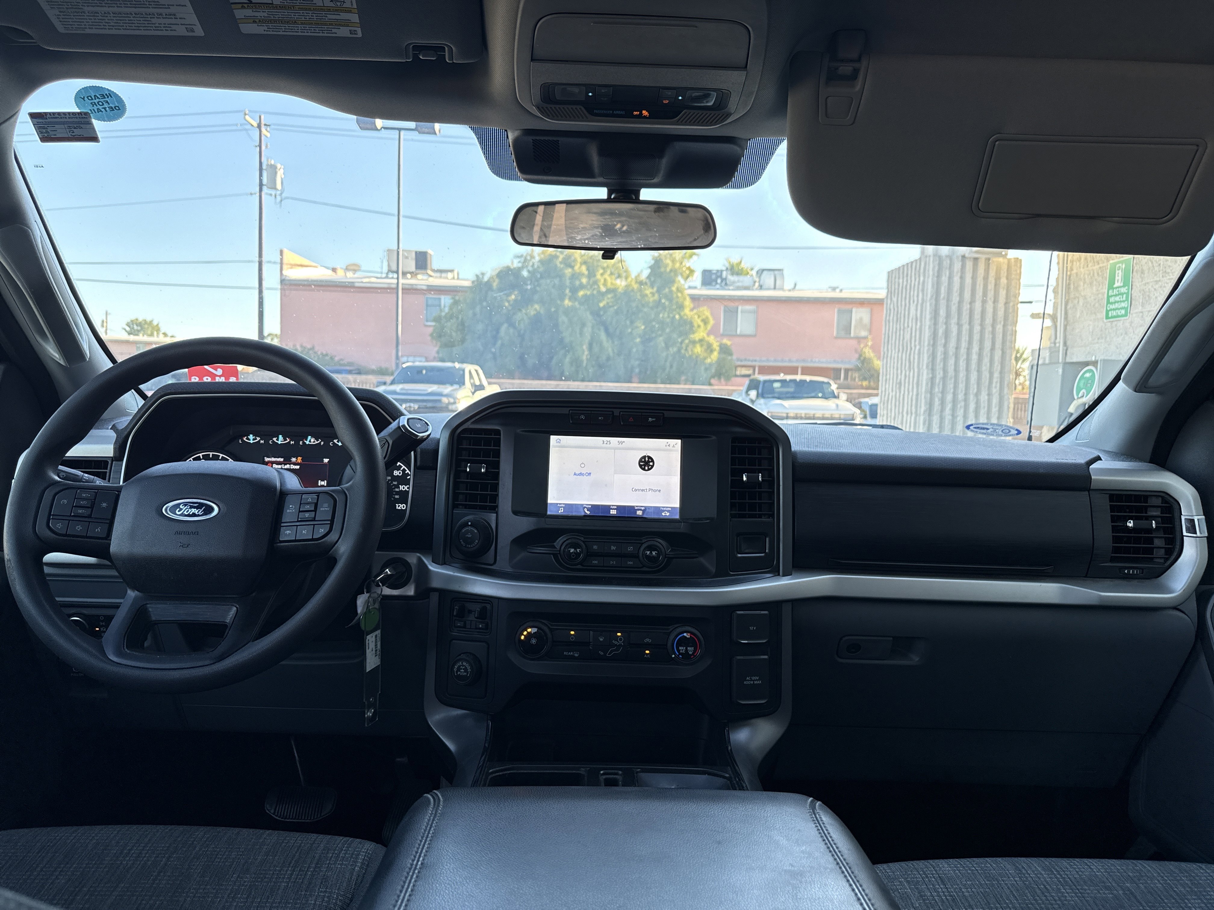 Used 2021 Ford F150 XLT w/ Trailer Tow Package image 17