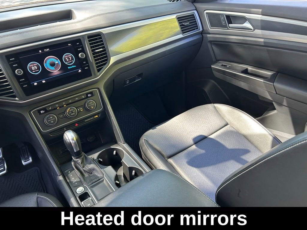 Used 2020 Volkswagen Atlas Cross Sport SE w/ Towing Package image 13