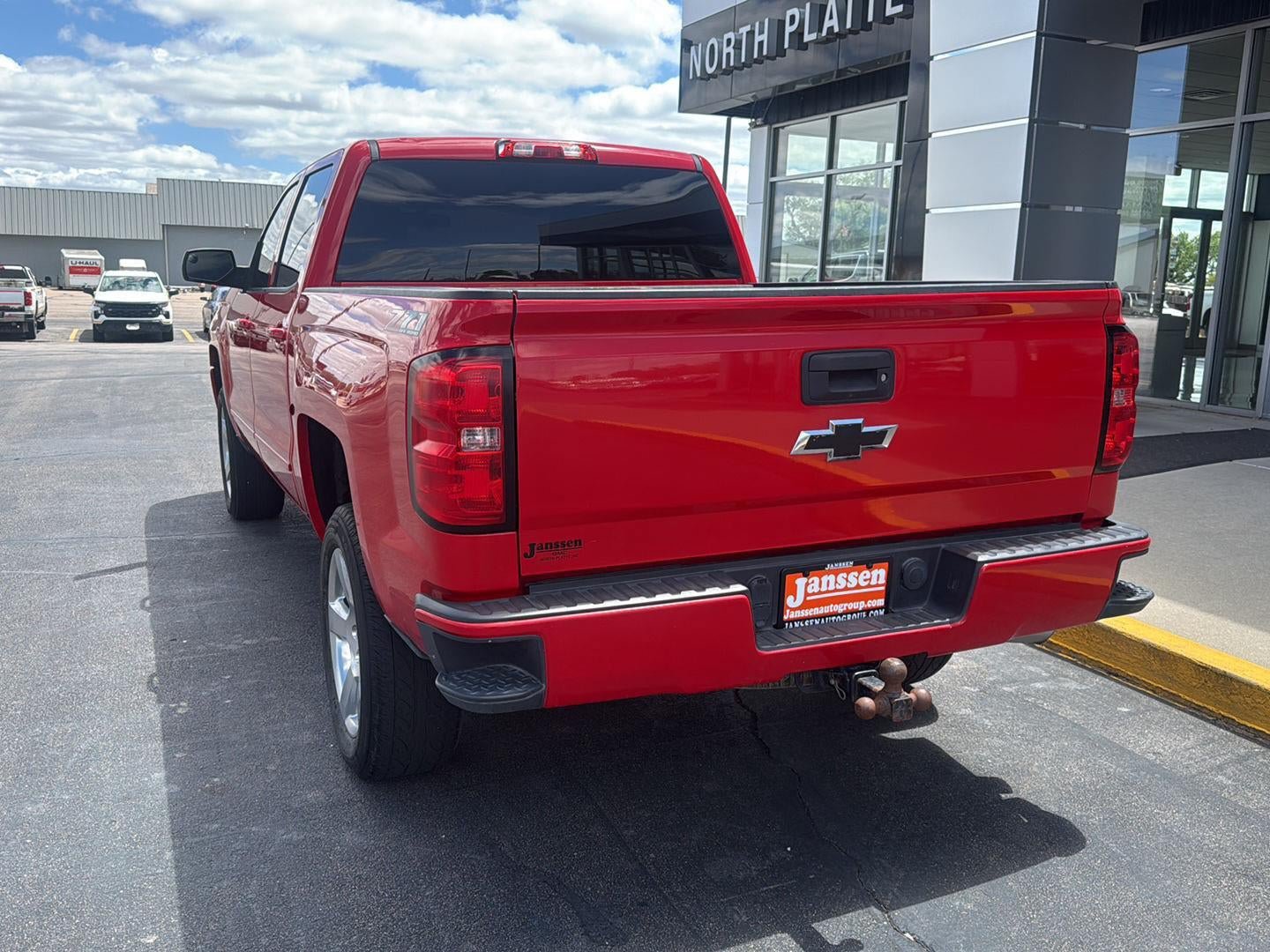 Used 2018 Chevrolet Silverado 1500 LT w/ Texas Edition AWD/4WD image 2