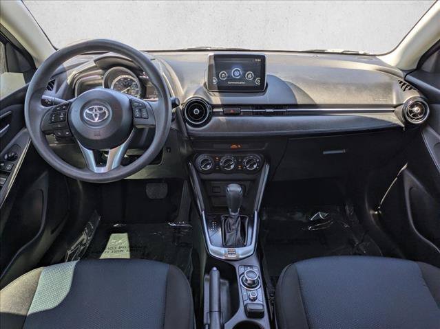 Used 2018 Toyota Yaris iA FWD image 16