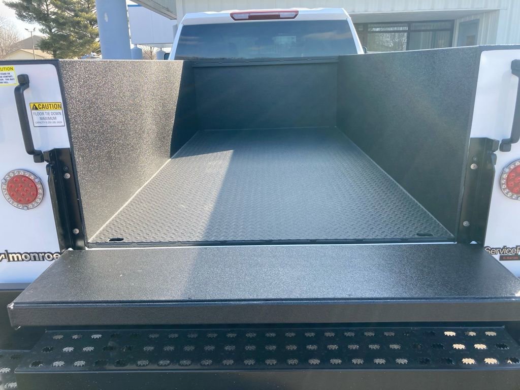 New 2026 GMC Sierra 2500 Pro w/ Convenience Package image 11