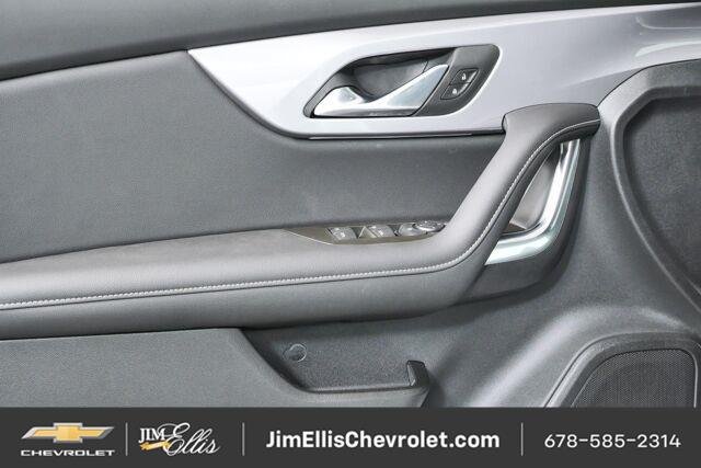 New 2026 Chevrolet Blazer LT w/ Convenience Package FWD image 6