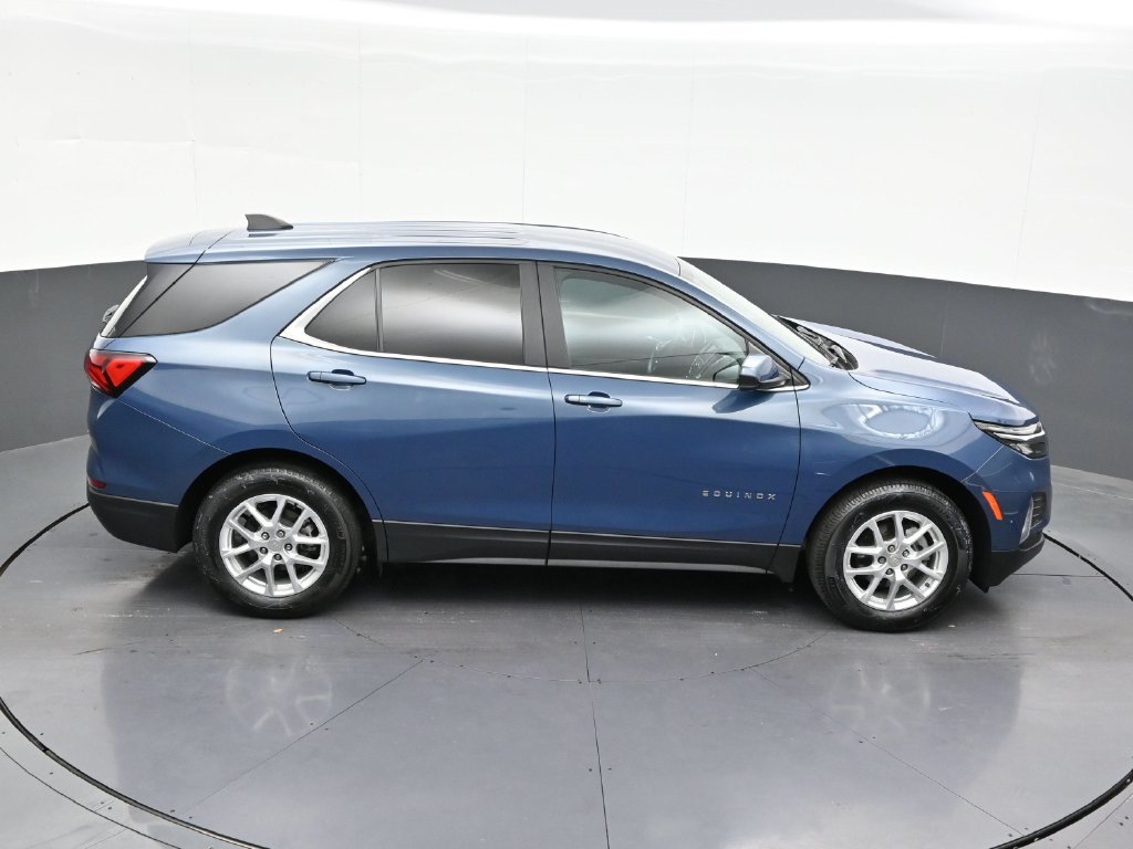 Used 2024 Chevrolet Equinox LT FWD image 15