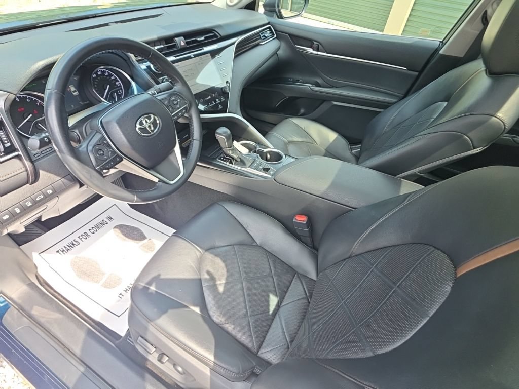 Certified 2018 Toyota Camry XLE w/ Audio Package FWD image 12