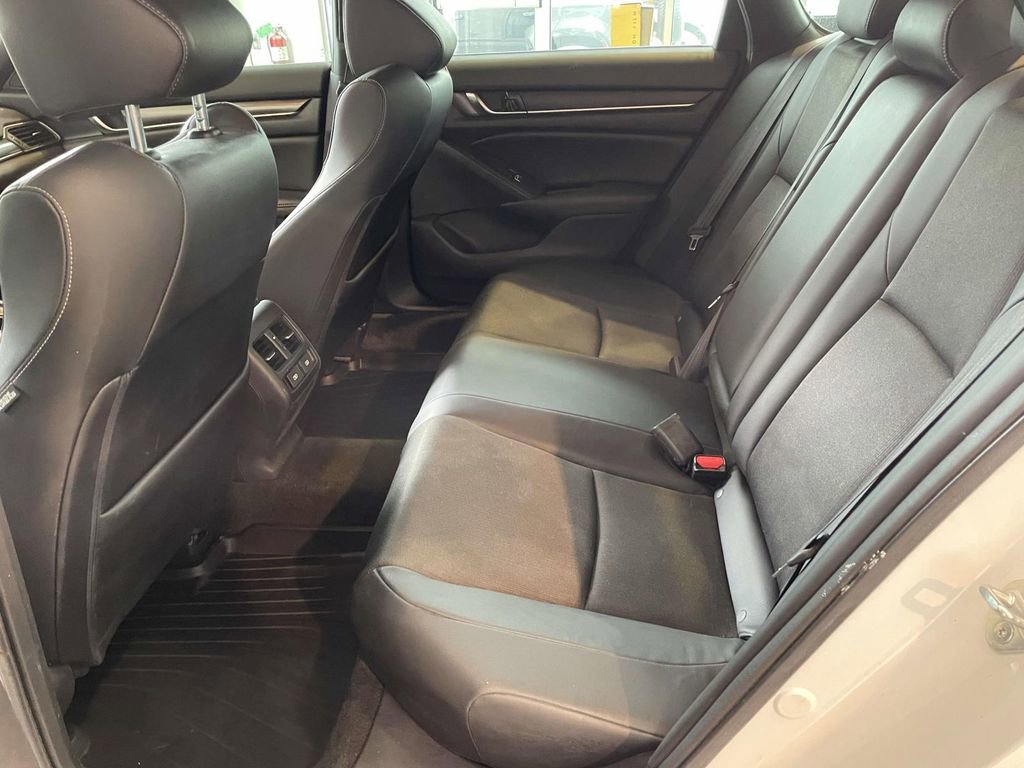 Used 2022 Honda Accord Sport image 17