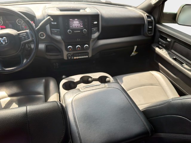 Used 2022 RAM 3500 Tradesman w/ Chrome Appearance Group AWD/4WD image 13