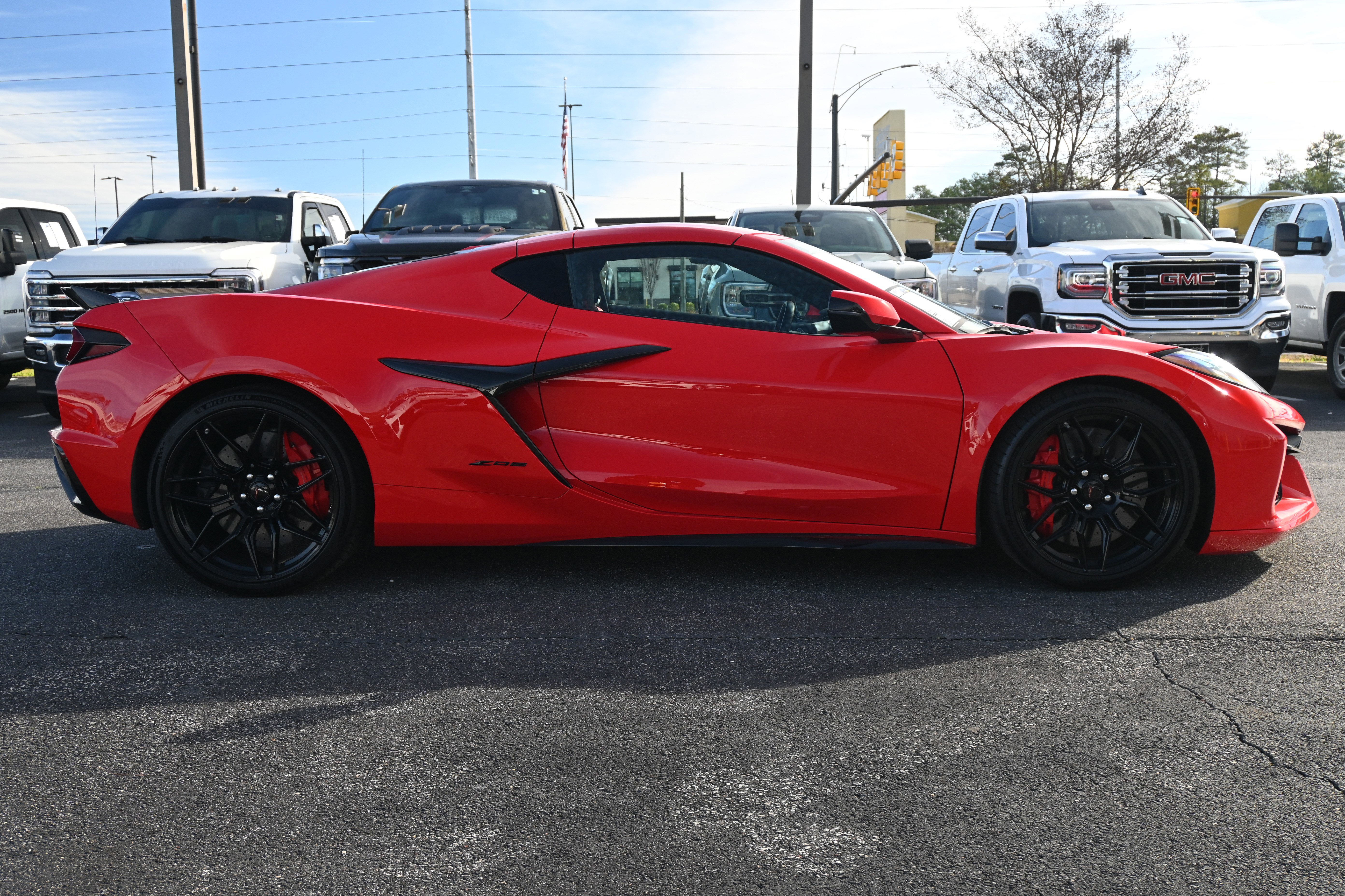 Used 2023 Chevrolet Corvette Z06 image 11