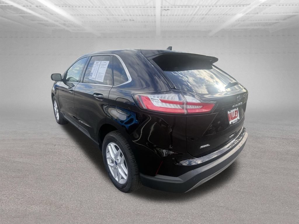 Certified 2022 Ford Edge SEL AWD/4WD image 12