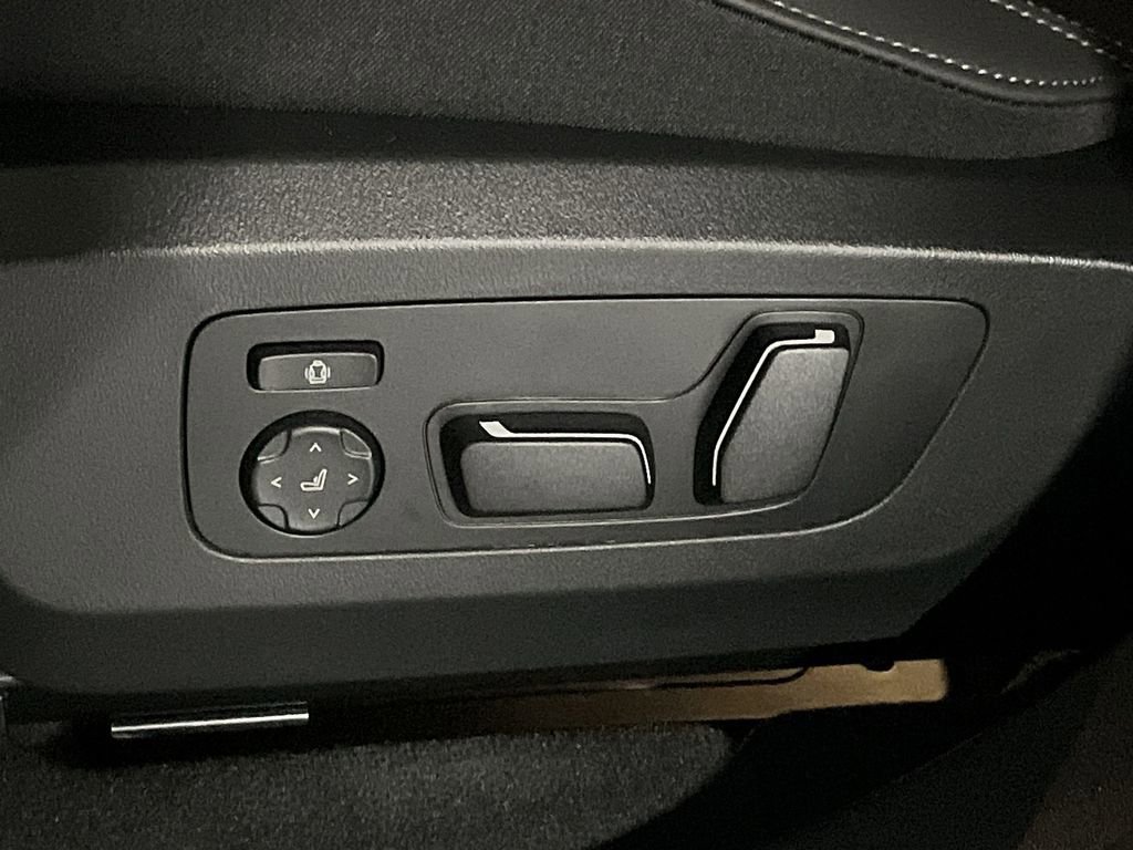 New 2026 BMW X3 xDrive30 w/ Convenience Package image 12