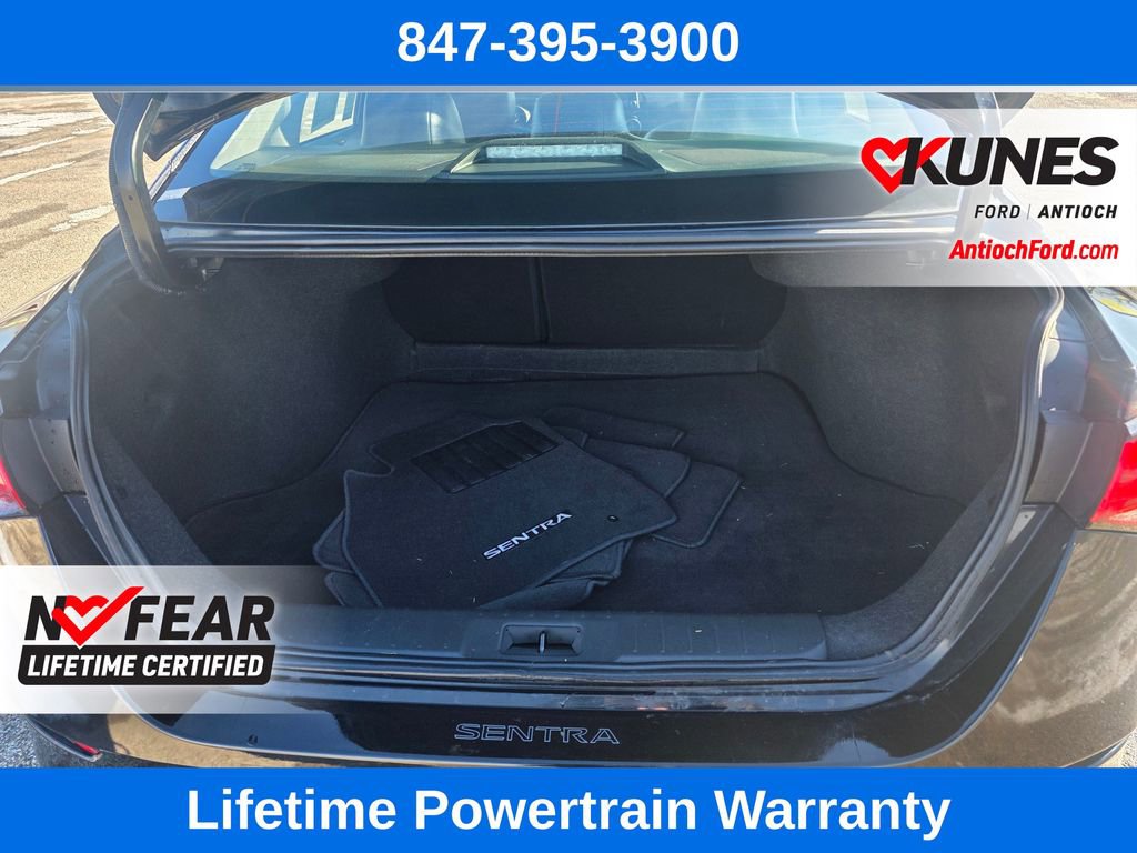 Used 2023 Nissan Sentra SR w/ SR Premium Package image 14