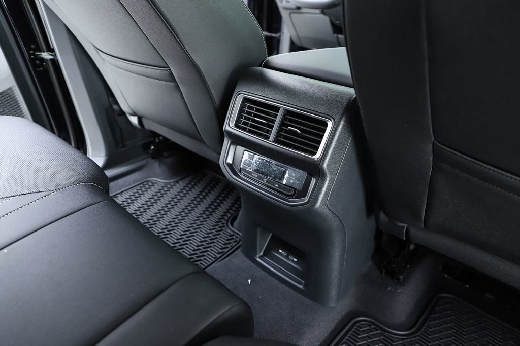 New 2026 Volkswagen Atlas SE AWD/4WD image 37