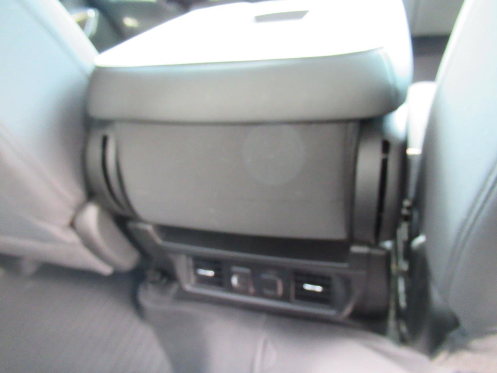 Used 2021 Chevrolet Silverado 1500 LT AWD/4WD image 33