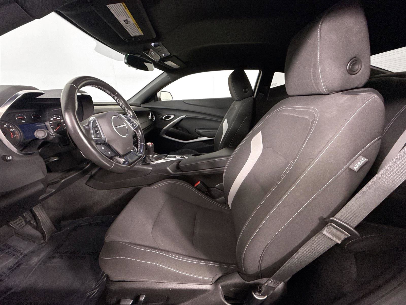 Used 2021 Chevrolet Camaro LT image 3