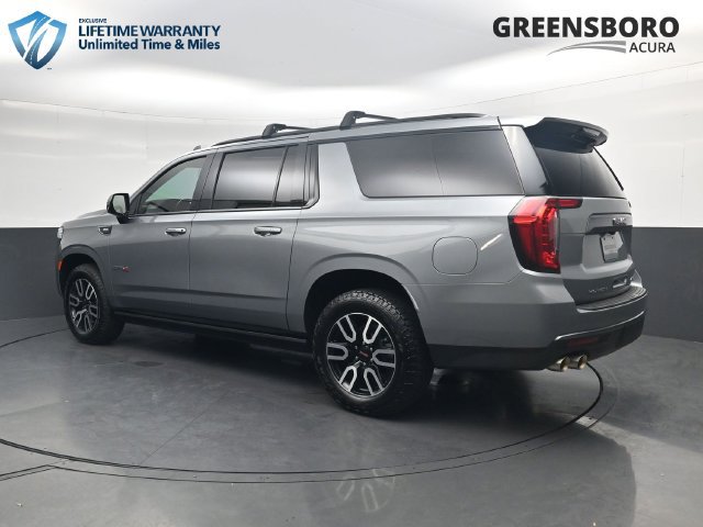 Used 2023 GMC Yukon XL AT4 w/ AT4 Premium Package AWD/4WD image 8