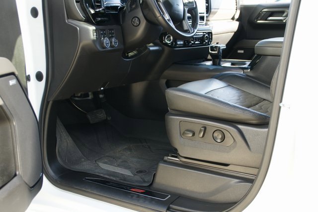 Used 2023 Chevrolet Silverado 1500 ZR2 w/ Technology Package image 19