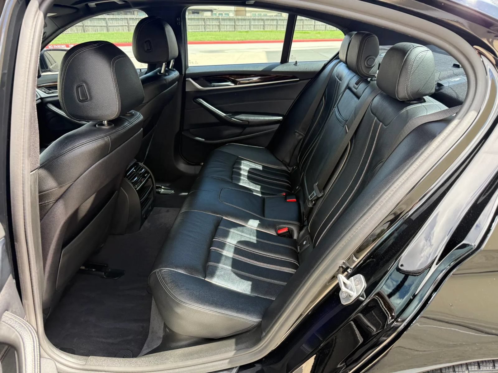 Used 2017 BMW 540i RWD image 16