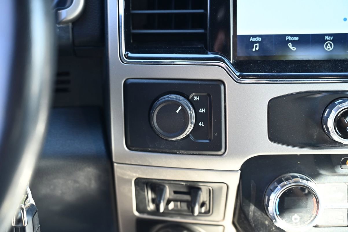 Used 2022 Ford F350 Lariat w/ Chrome Package image 35