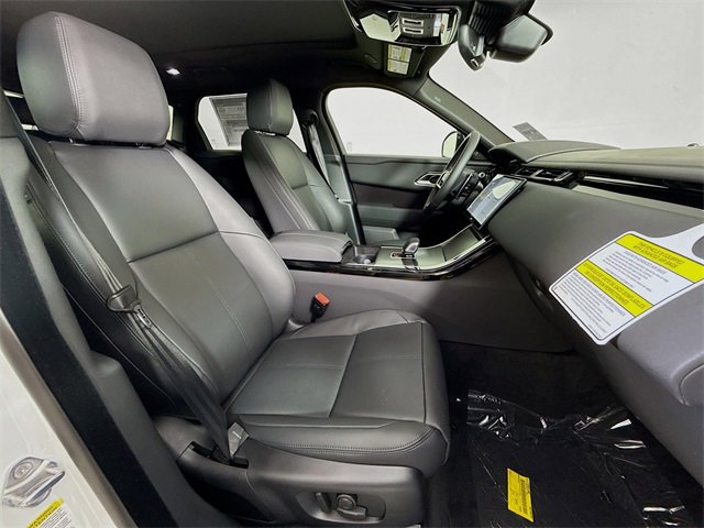 New 2026 Land Rover Range Rover Velar Dynamic SE image 30