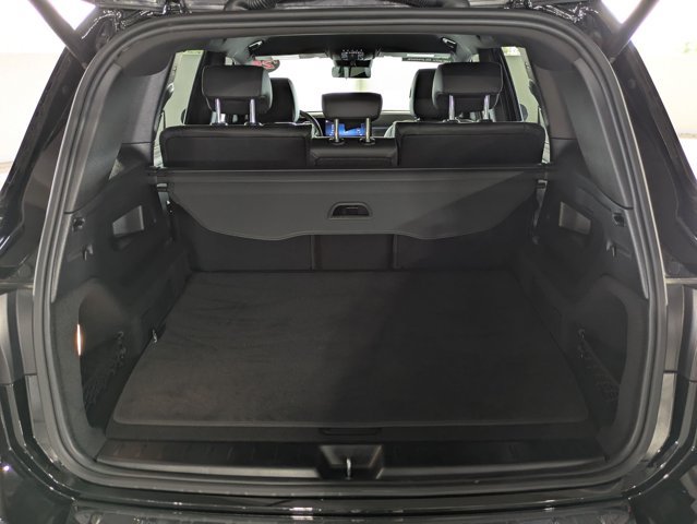 Used 2025 Mercedes-Benz GLB 250 image 10