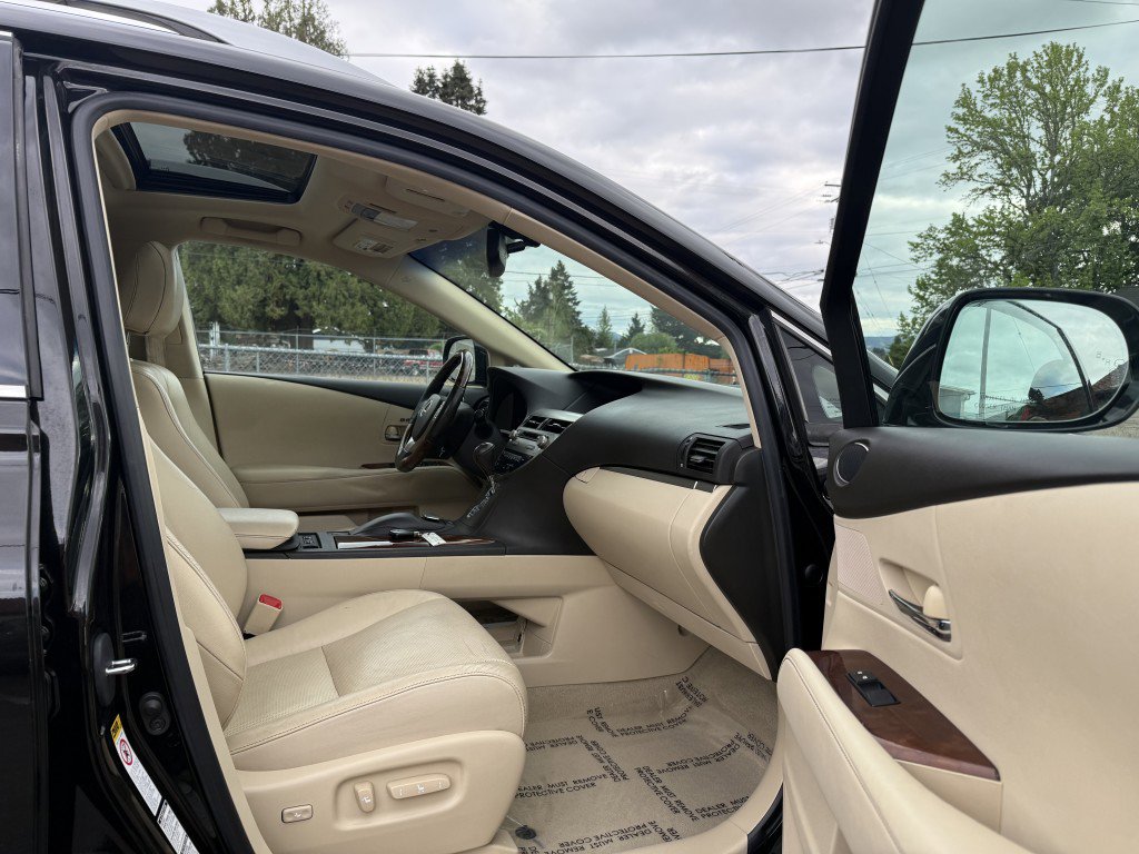 Used 2013 Lexus RX 350 AWD w/ Navigation Pkg image 15