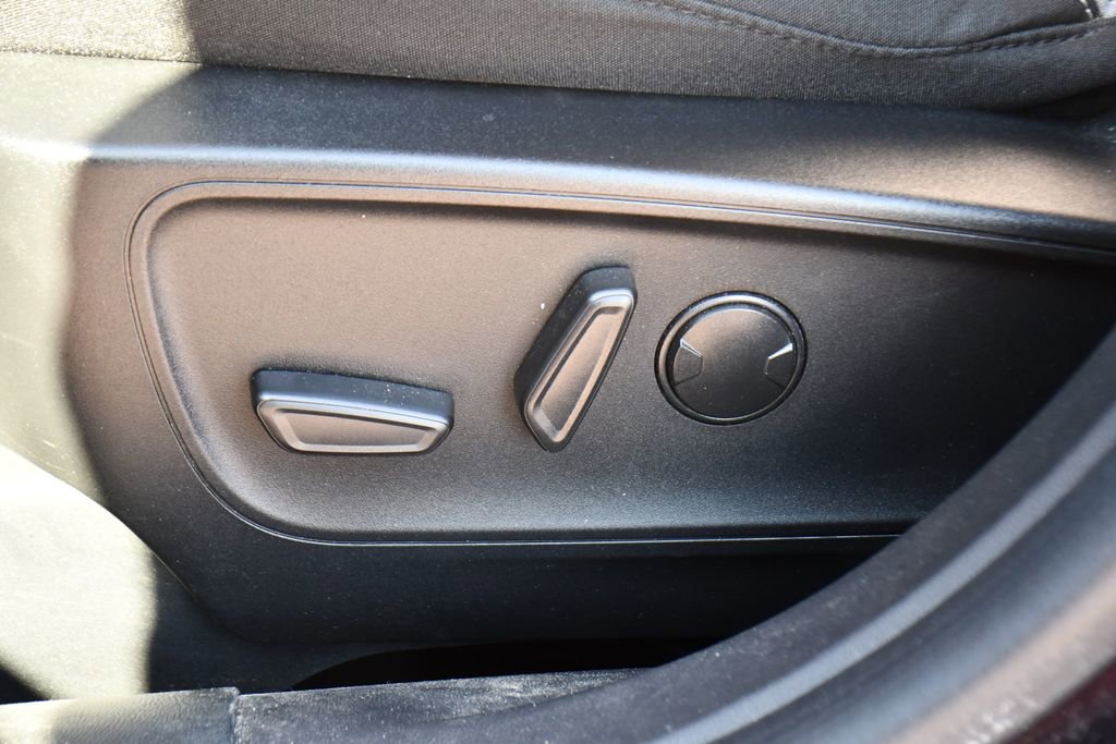 Used 2023 Ford Escape Active image 14