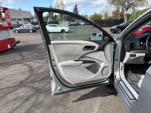 Used 2017 Acura RDX AWD image 12