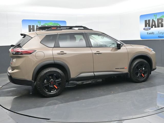 Used 2025 Nissan Rogue SV w/ Rock Creek Premium Package AWD/4WD image 6