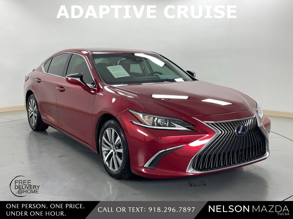 Used 2021 Lexus ES 300h w/ Premium Package image 4