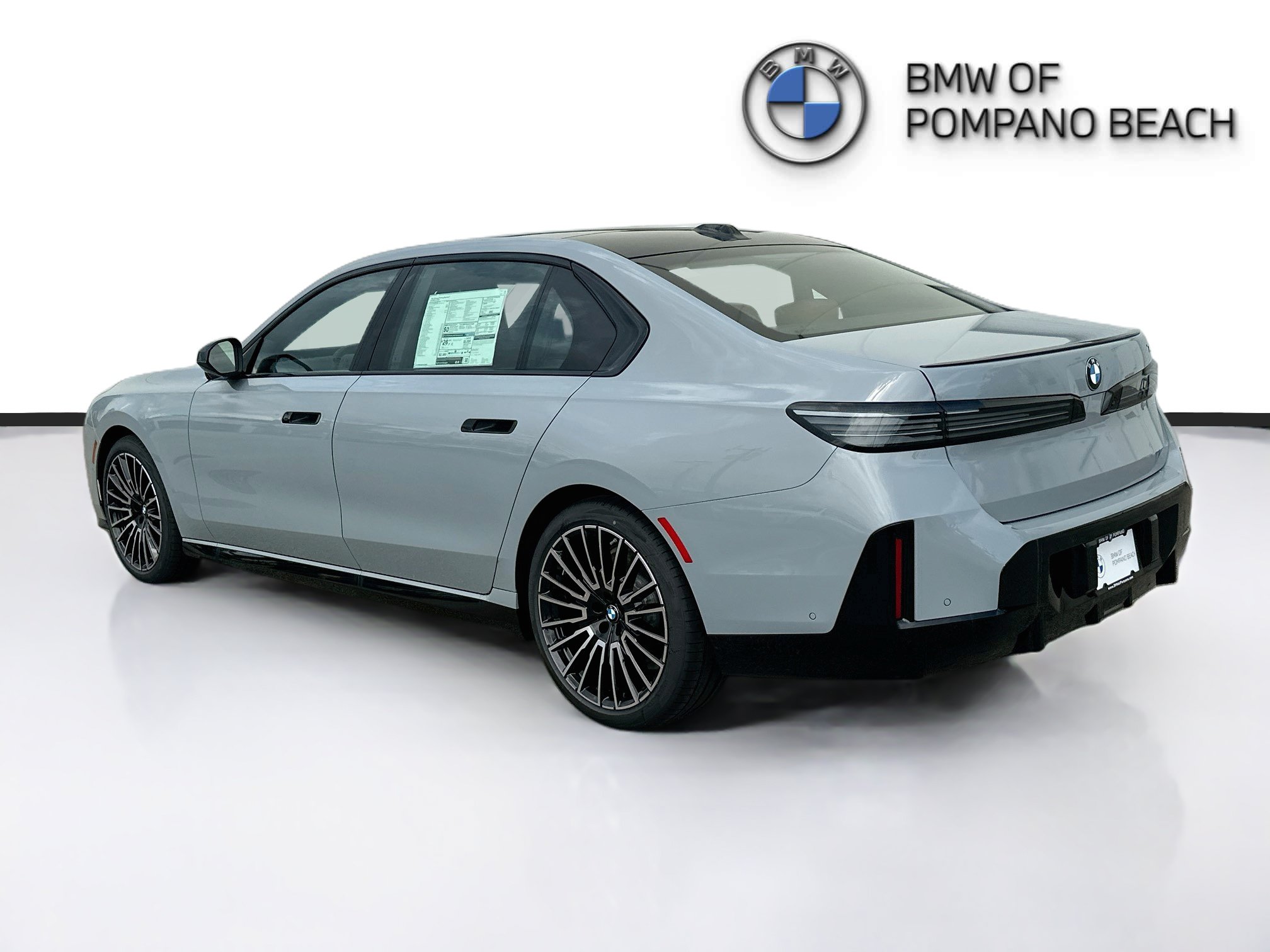 New 2027 BMW 740i w/ M Sport Professional Package RWD image 5