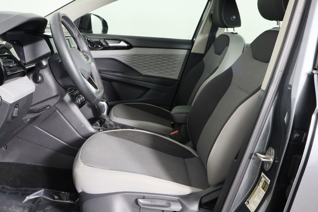 Used 2023 Volkswagen Taos S image 15