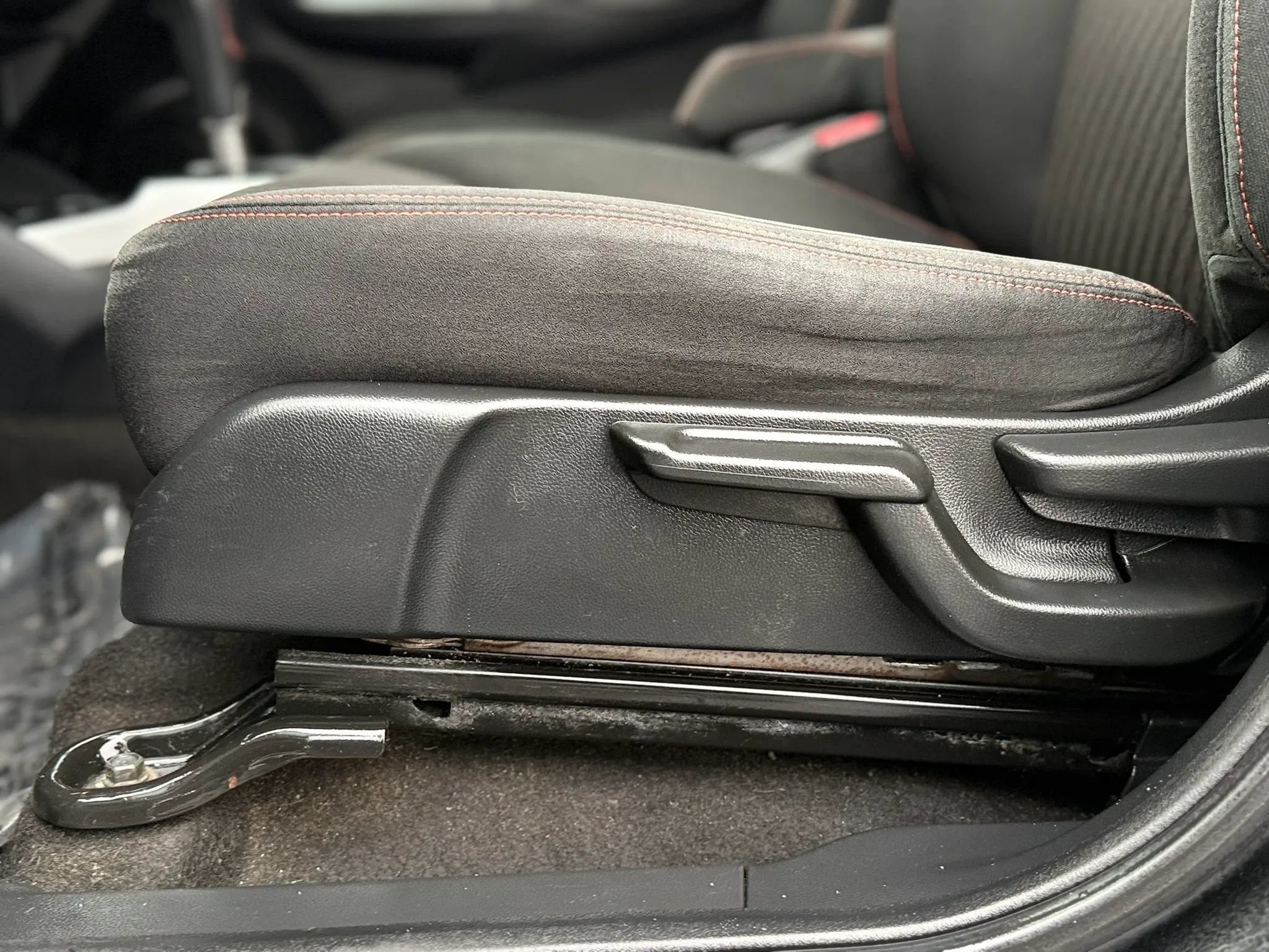 Used 2018 Honda Fit Sport image 31