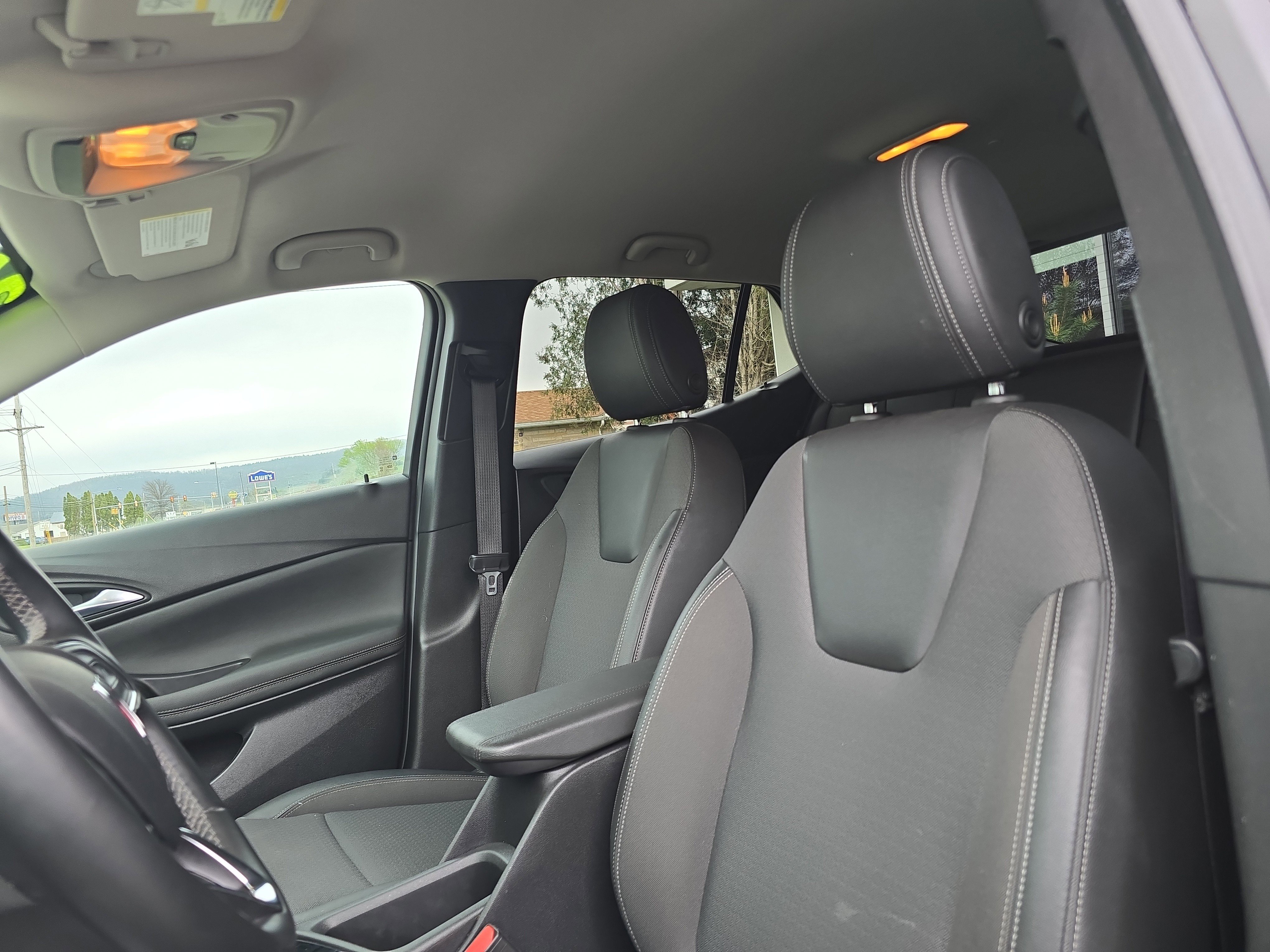 Used 2024 Buick Encore GX Preferred FWD image 12