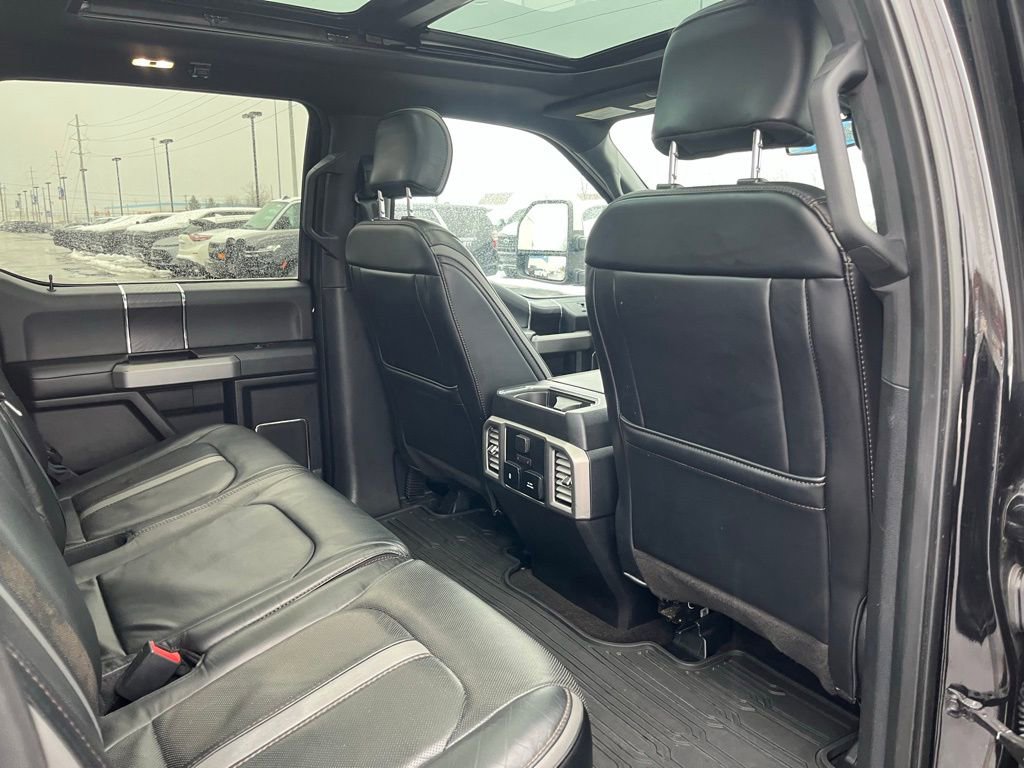 Used 2018 Ford F150 Platinum w/ Equipment Group 701A Luxury image 30