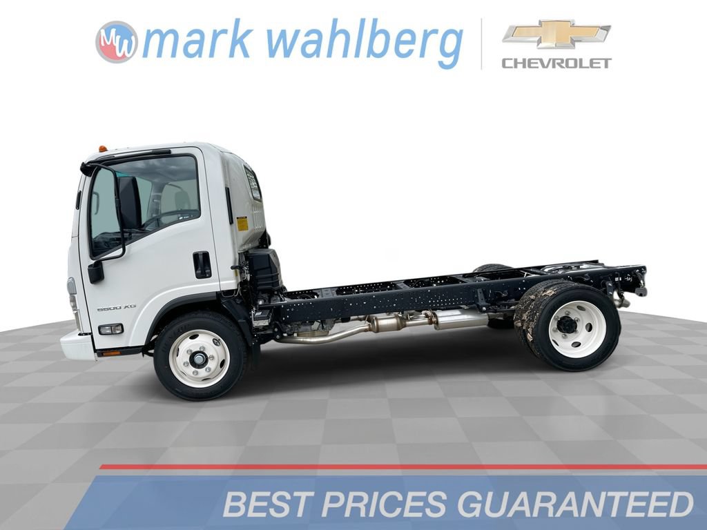 New 2024 Chevrolet Low Cab Forward 5500XG RWD image 1