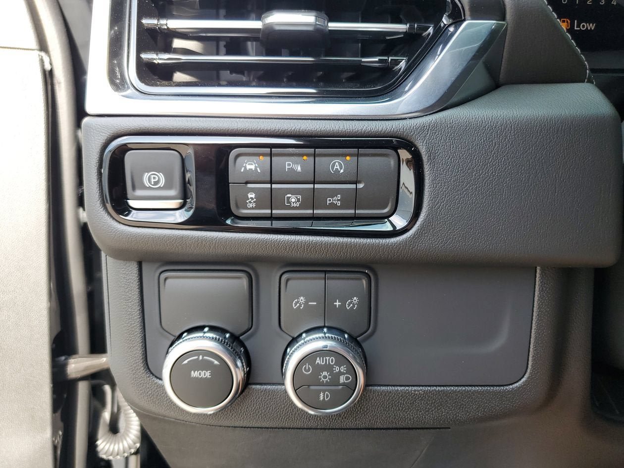 New 2026 GMC Yukon XL Denali RWD image 29