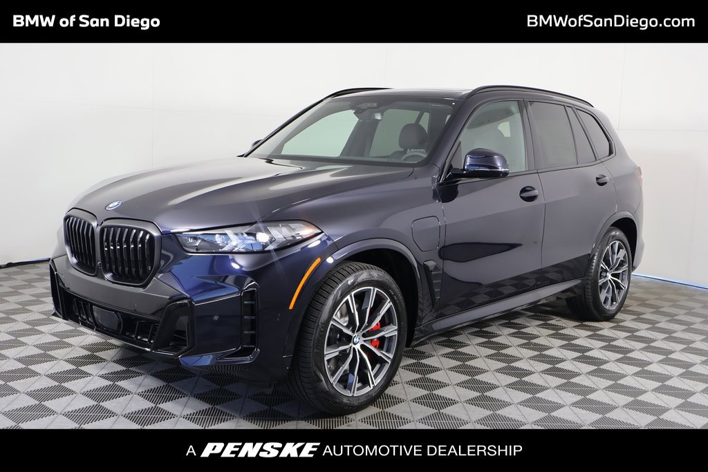 New 2026 BMW X5 xDrive50e w/ M Sport Package AWD/4WD image 1