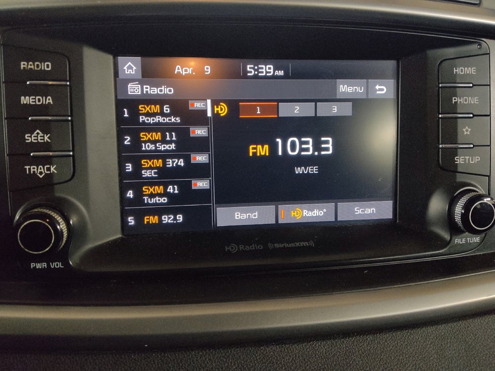 Used 2019 Kia Sorento LX w/ LX Convenience Package image 25