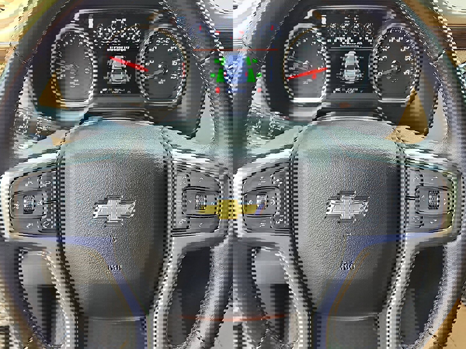 Used 2021 Chevrolet Tahoe Premier w/ Premium Package image 14