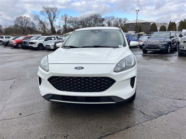 Certified 2020 Ford Escape SE image 8