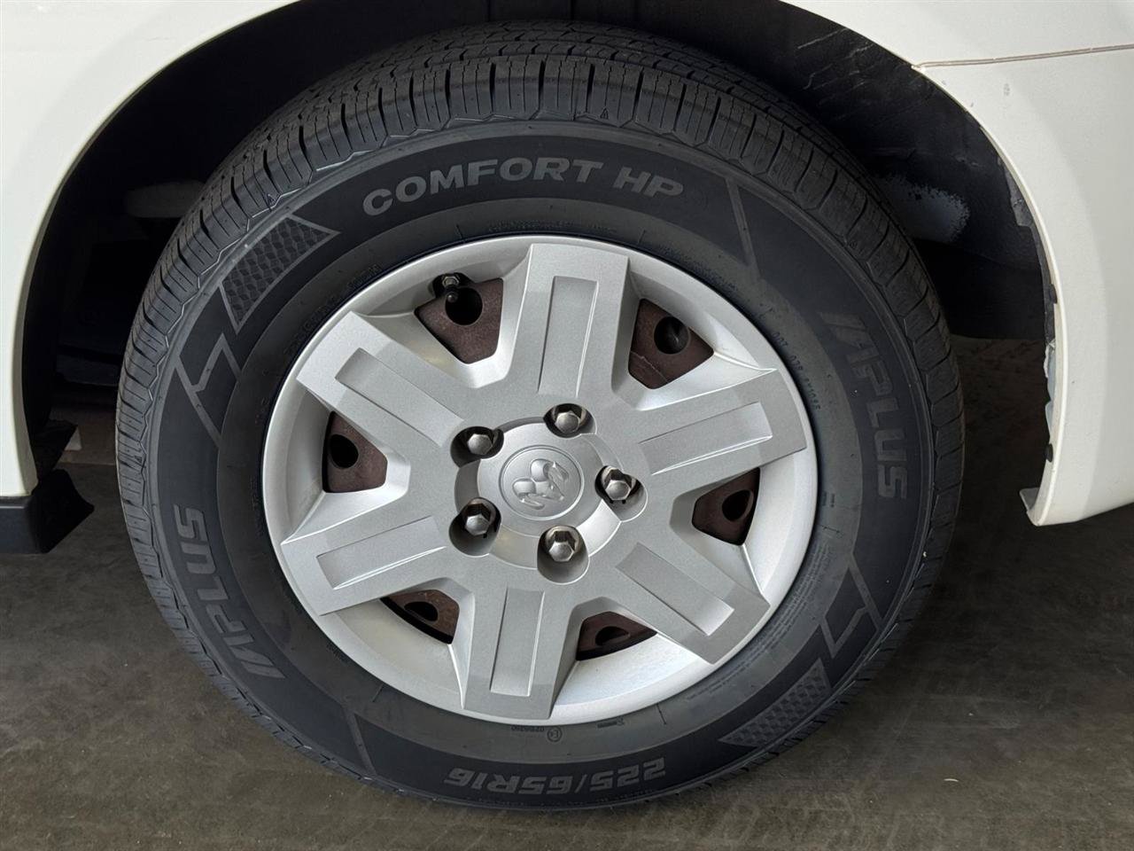 Used 2009 Dodge Grand Caravan SE w/ Climate Group FWD image 31
